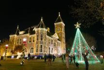 Small-Town-Christmas-Benton-Arkansas-3